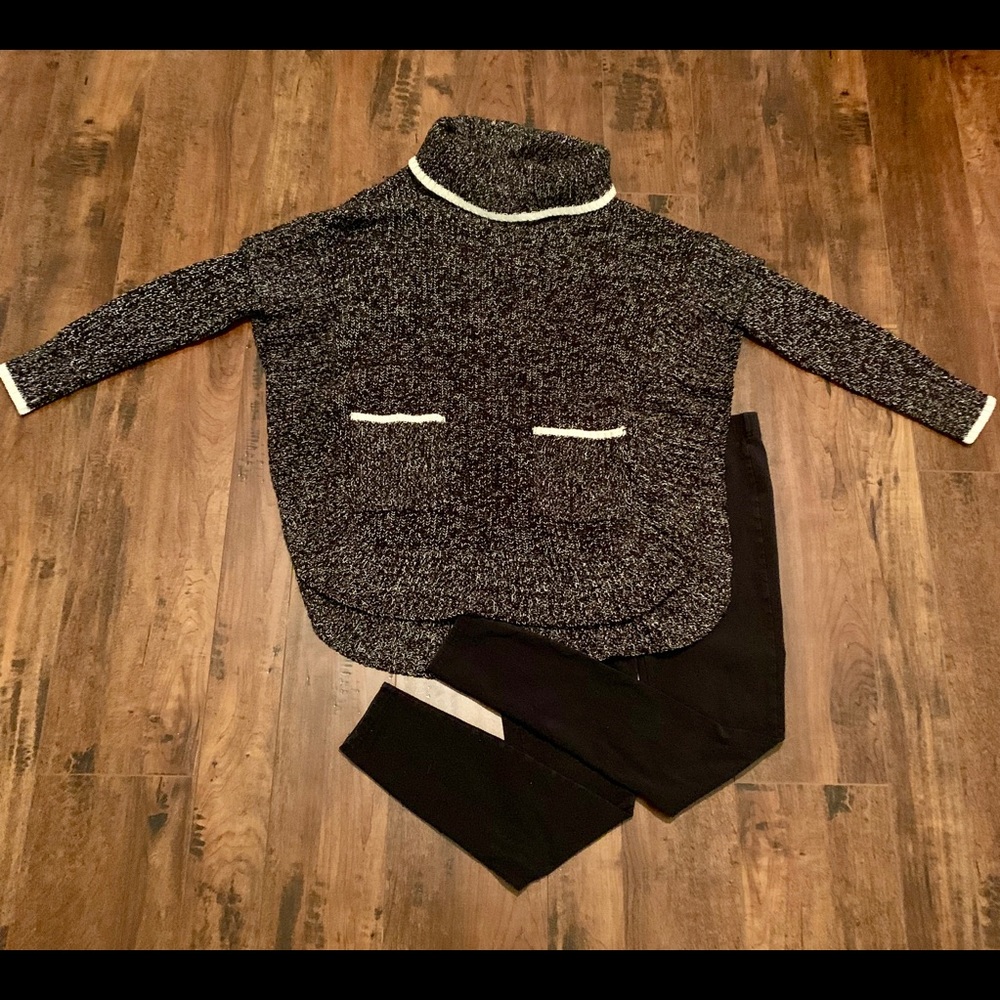 Boutique cowl neck tunic! Worn once. Size small